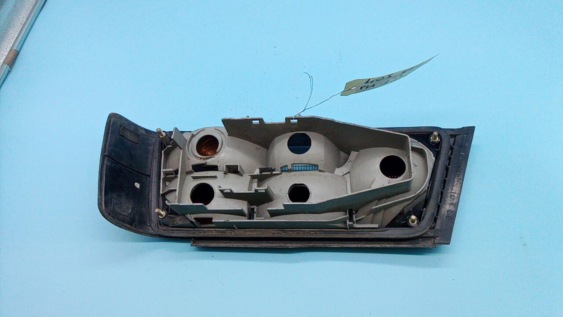 Fanale posteriore principale sinistro (luci) PEUGEOT 405 PHASE 1  - 1