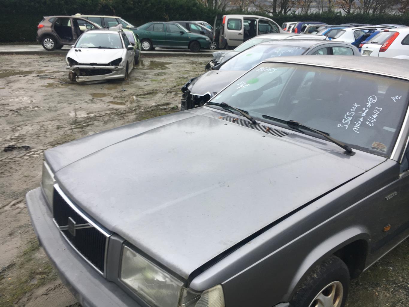Braccio tergicristallo anteriore sinistro VOLVO 740 PHASE 1 Diésel - 1