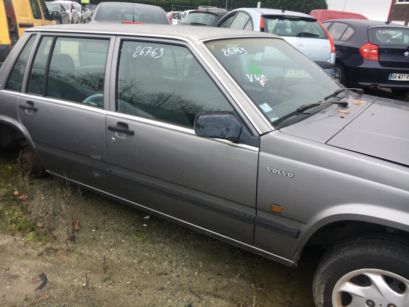 Aile avant droit VOLVO 740 PHASE 1 Diesel - 1