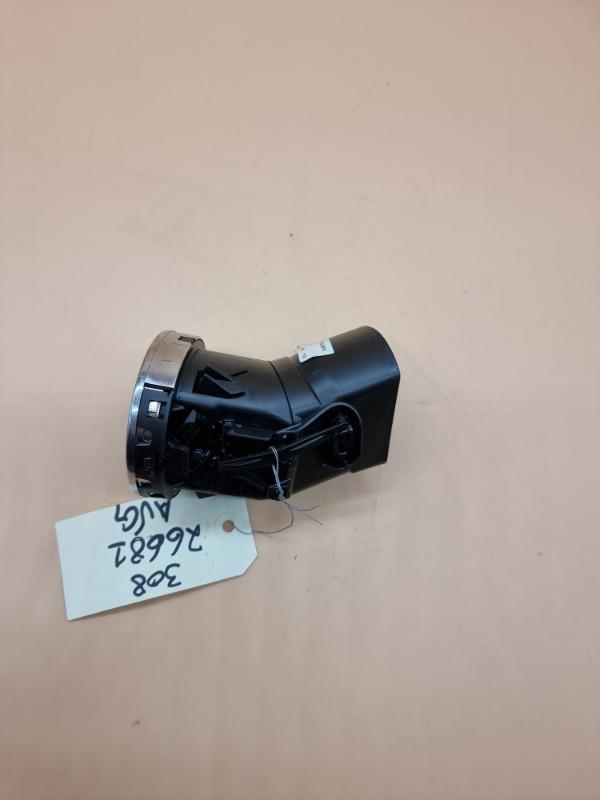 Bocchetta aerazione cruscotto anteriore sinistra PEUGEOT 308 1 SW PHASE 2 BREAK Diésel - 1