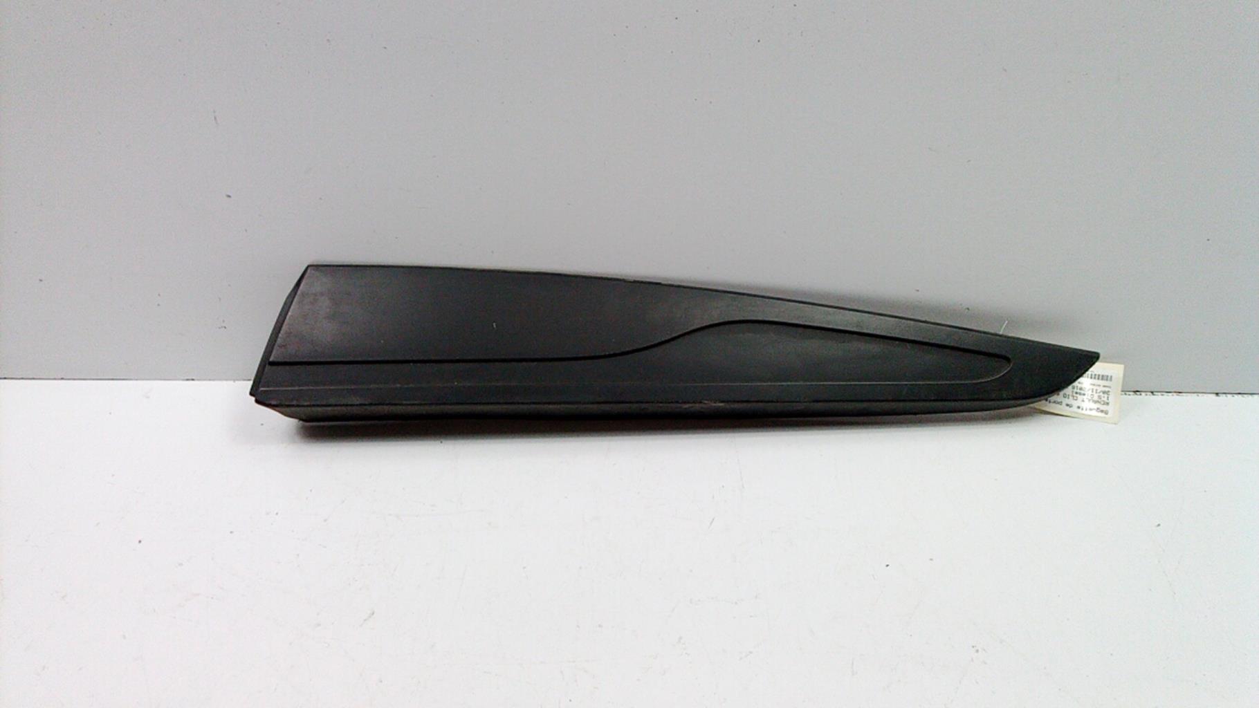 Modanatura portiera posteriore sinistra  RENAULT CLIO 4 PHASE 2 Diésel - 1