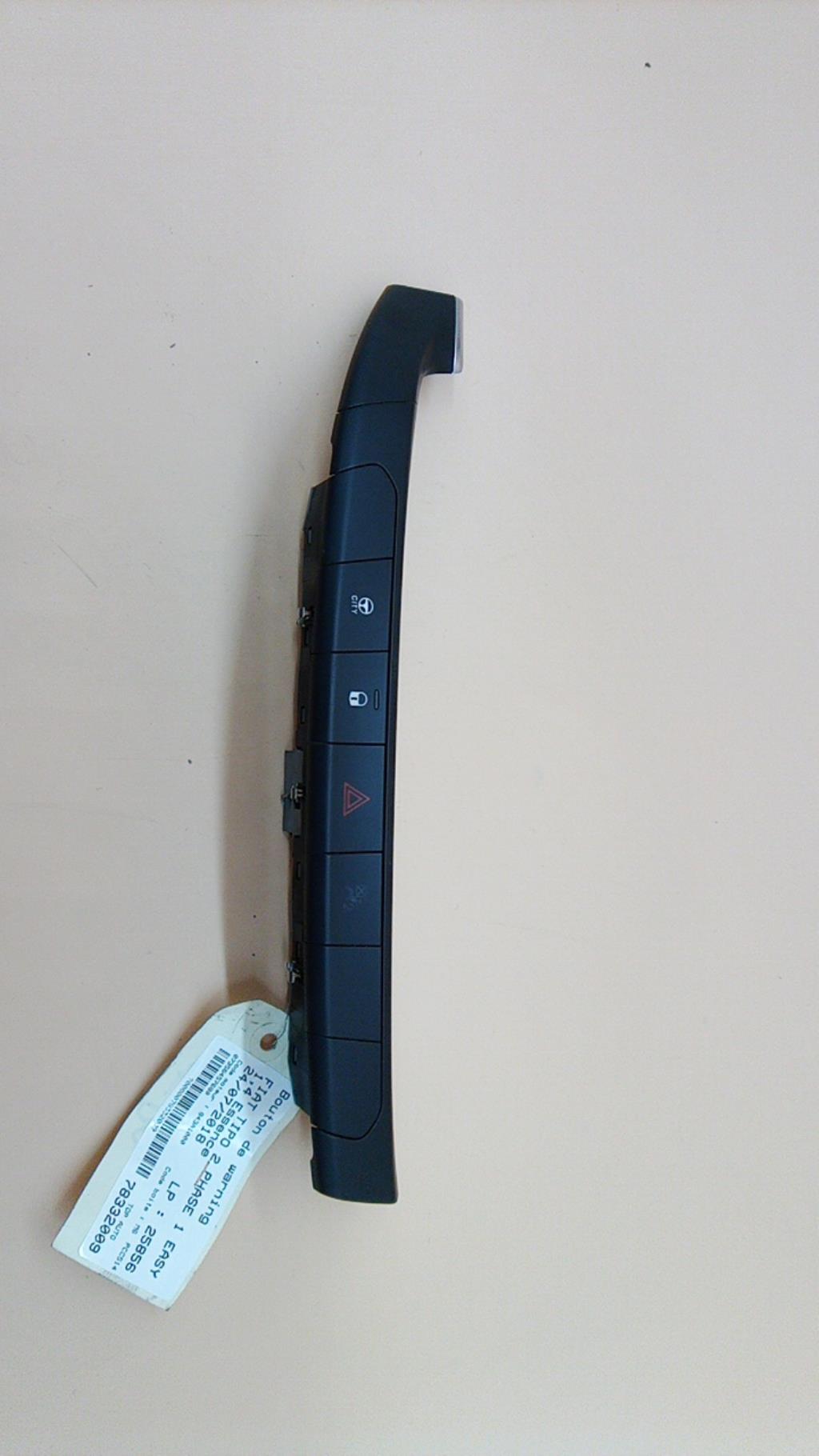 Bouton de warning FIAT TIPO 2 PHASE 1 Essence - 1