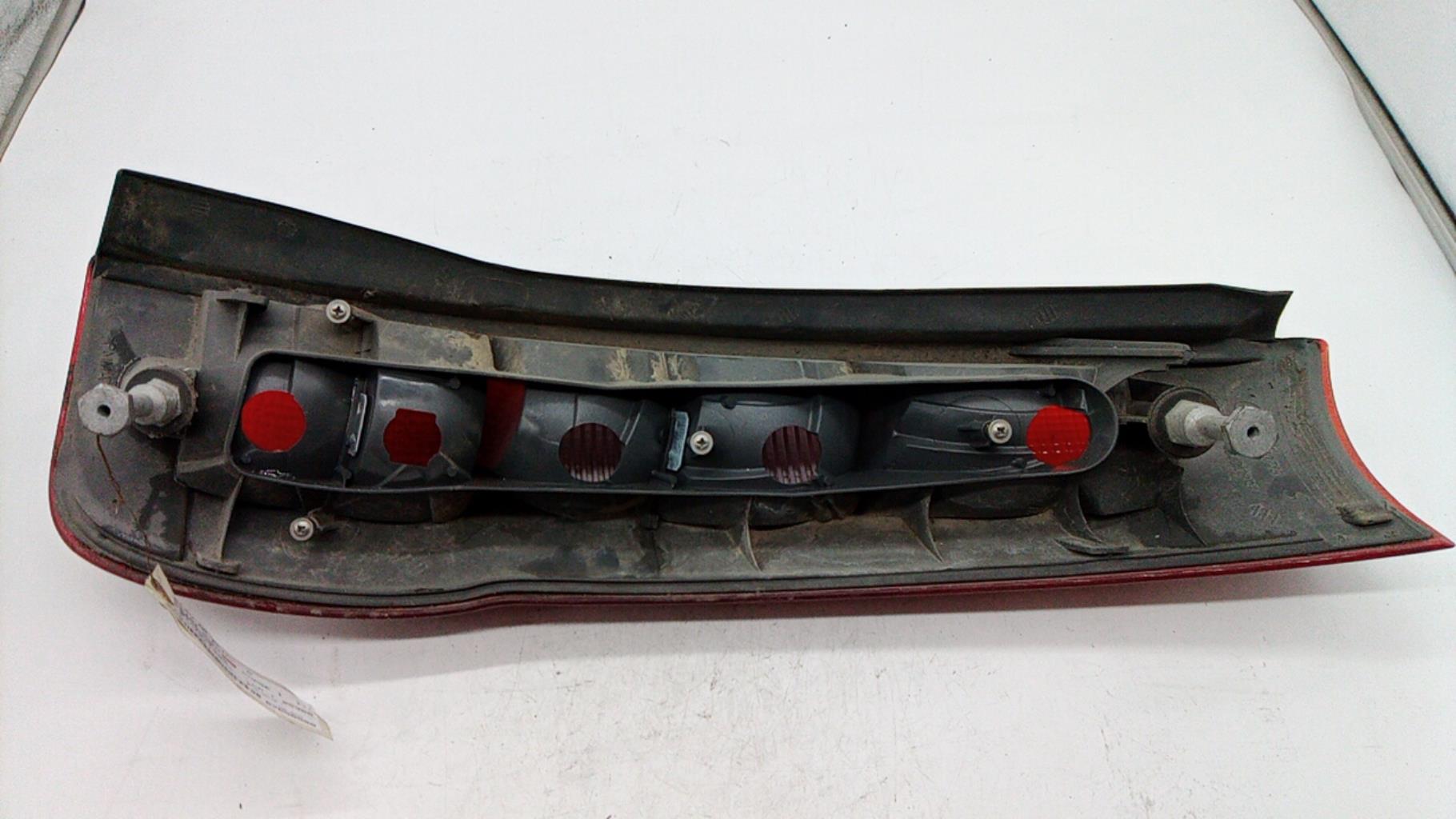 Fanale posteriore principale sinistro (luci) FIAT PUNTO 1 PHASE 1 Gasolina - 1