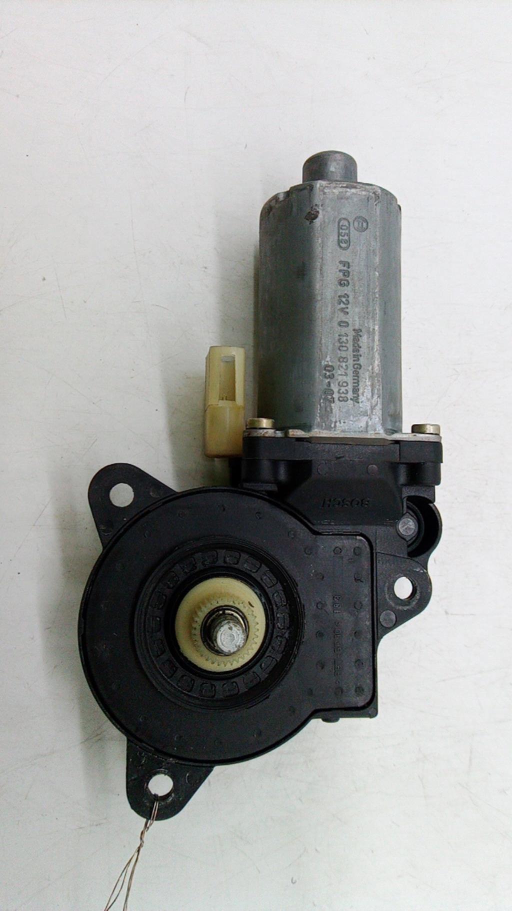 Motore alzacristalli anteriore sinistro FORD FIESTA 5 PHASE 1 Diésel - 1