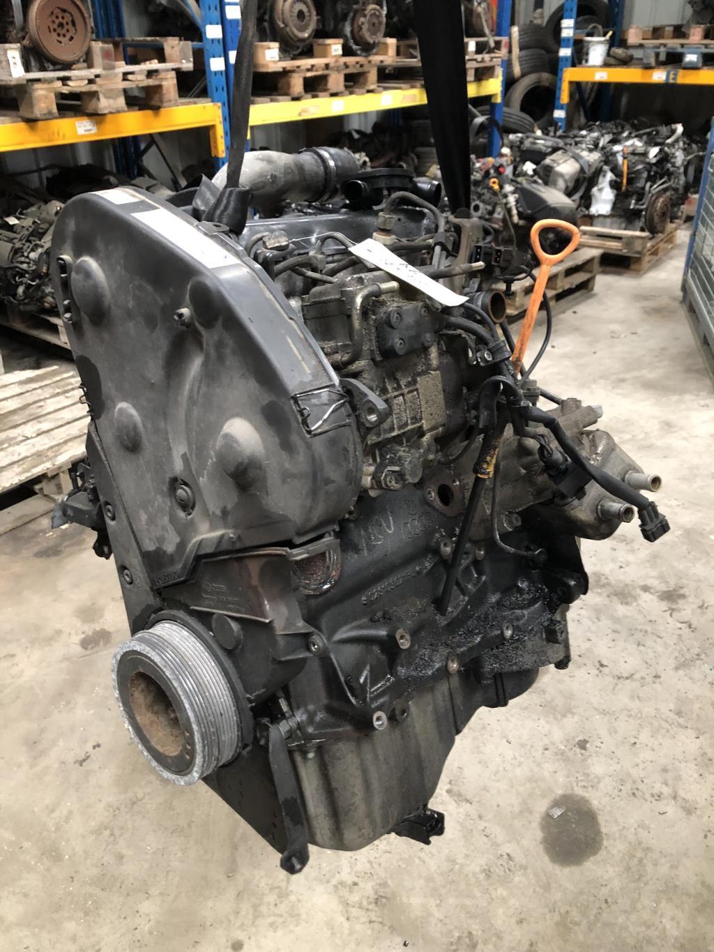 Moteur AUDI A6 2 PHASE 1 Diesel - 1