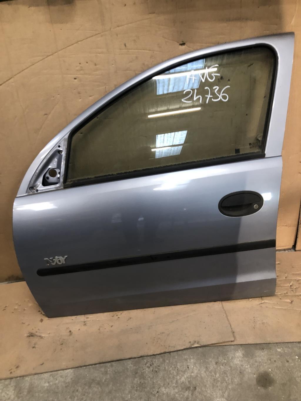 Porte avant gauche OPEL CORSA C PHASE 1 Essence - 1