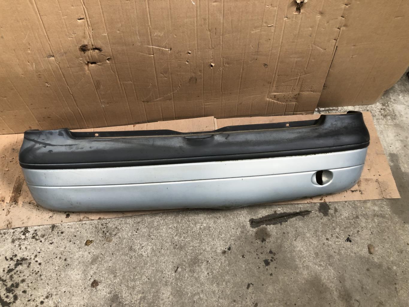 Pare choc arriere RENAULT TWINGO 1 PHASE 3 Essence - 1