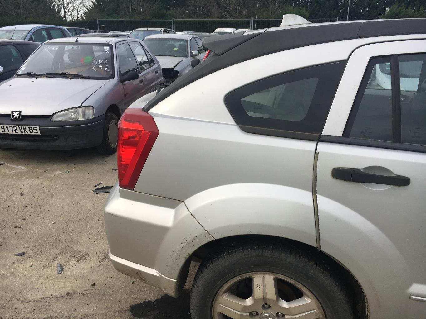 Aile arriere droit DODGE CALIBER Diesel - 1