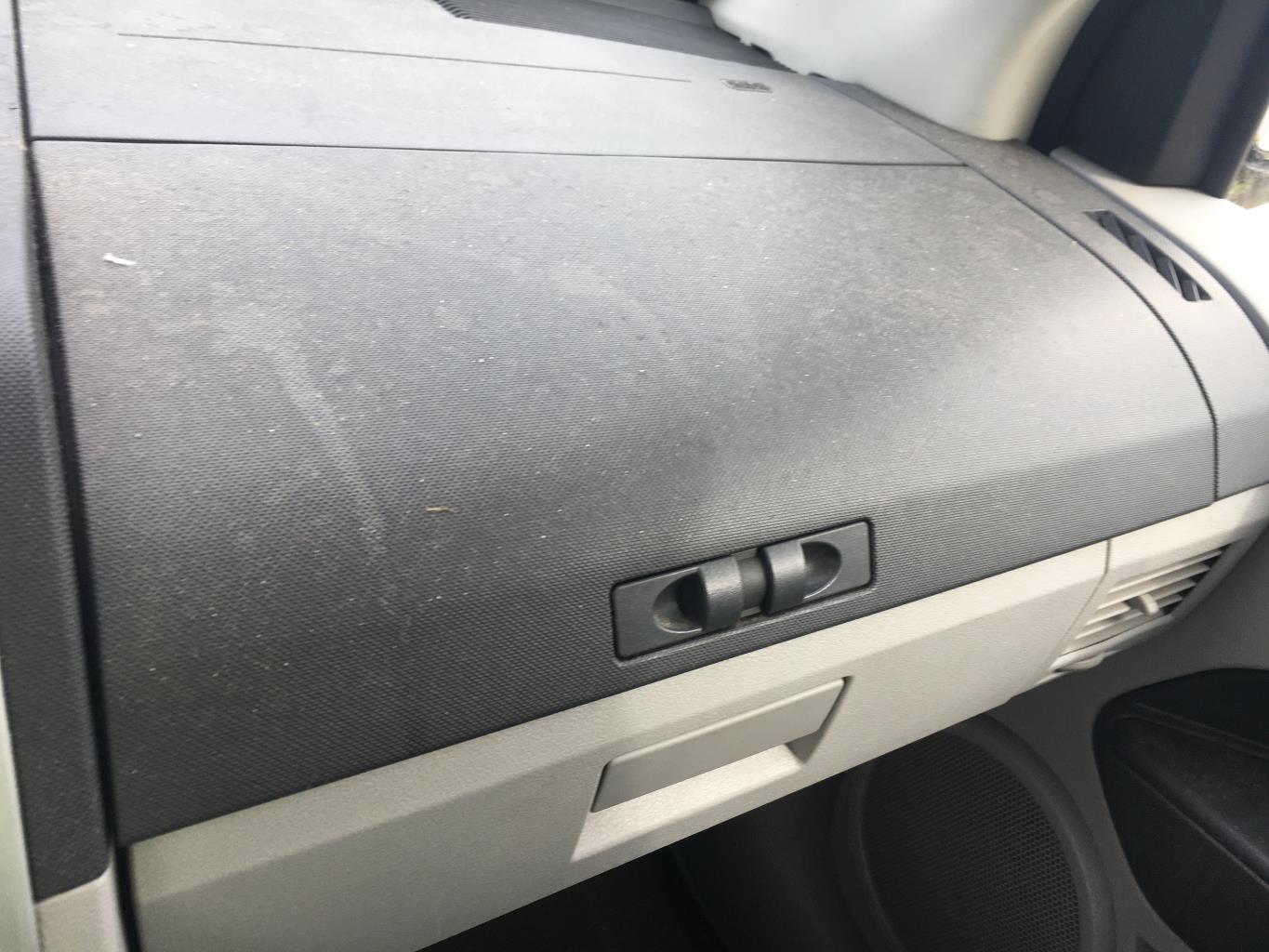 Porte boite a gants DODGE CALIBER Diesel - 1