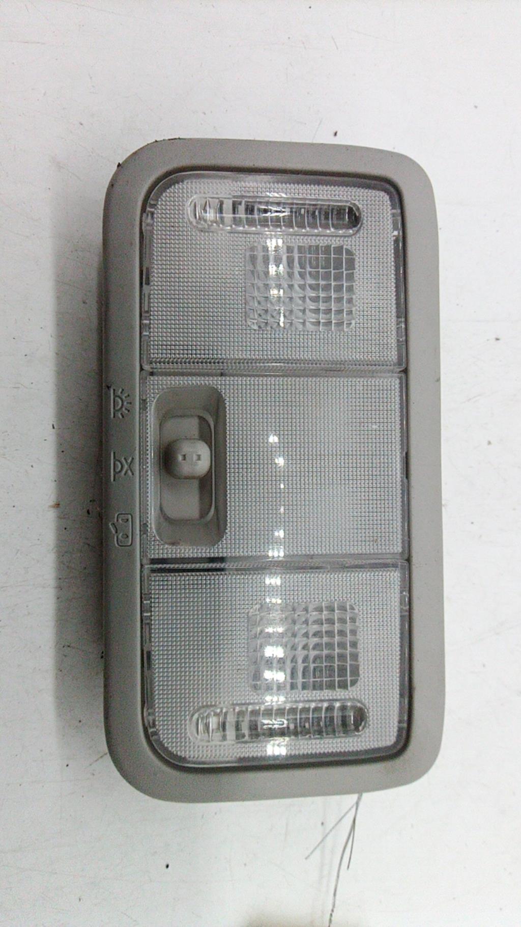Eclairage de plafonnier DAIHATSU TREVIS Essence - 1