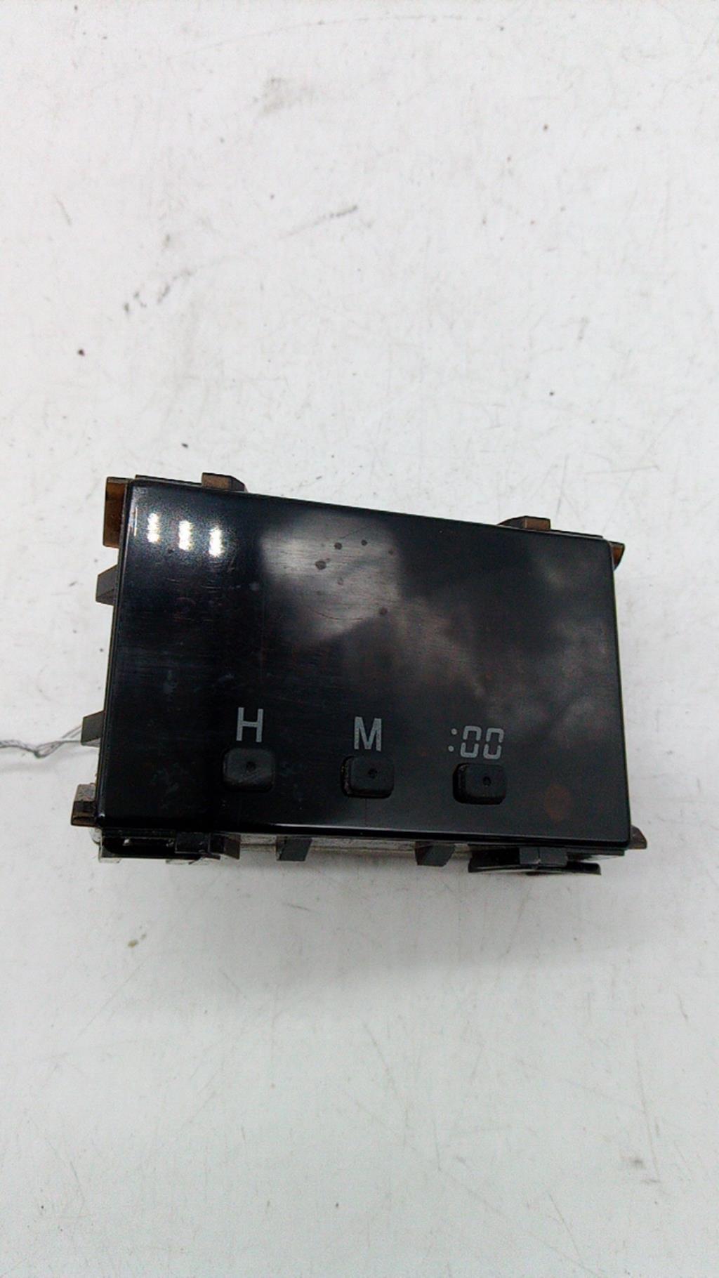 Reloj DAIHATSU TREVIS Gasolina - 1