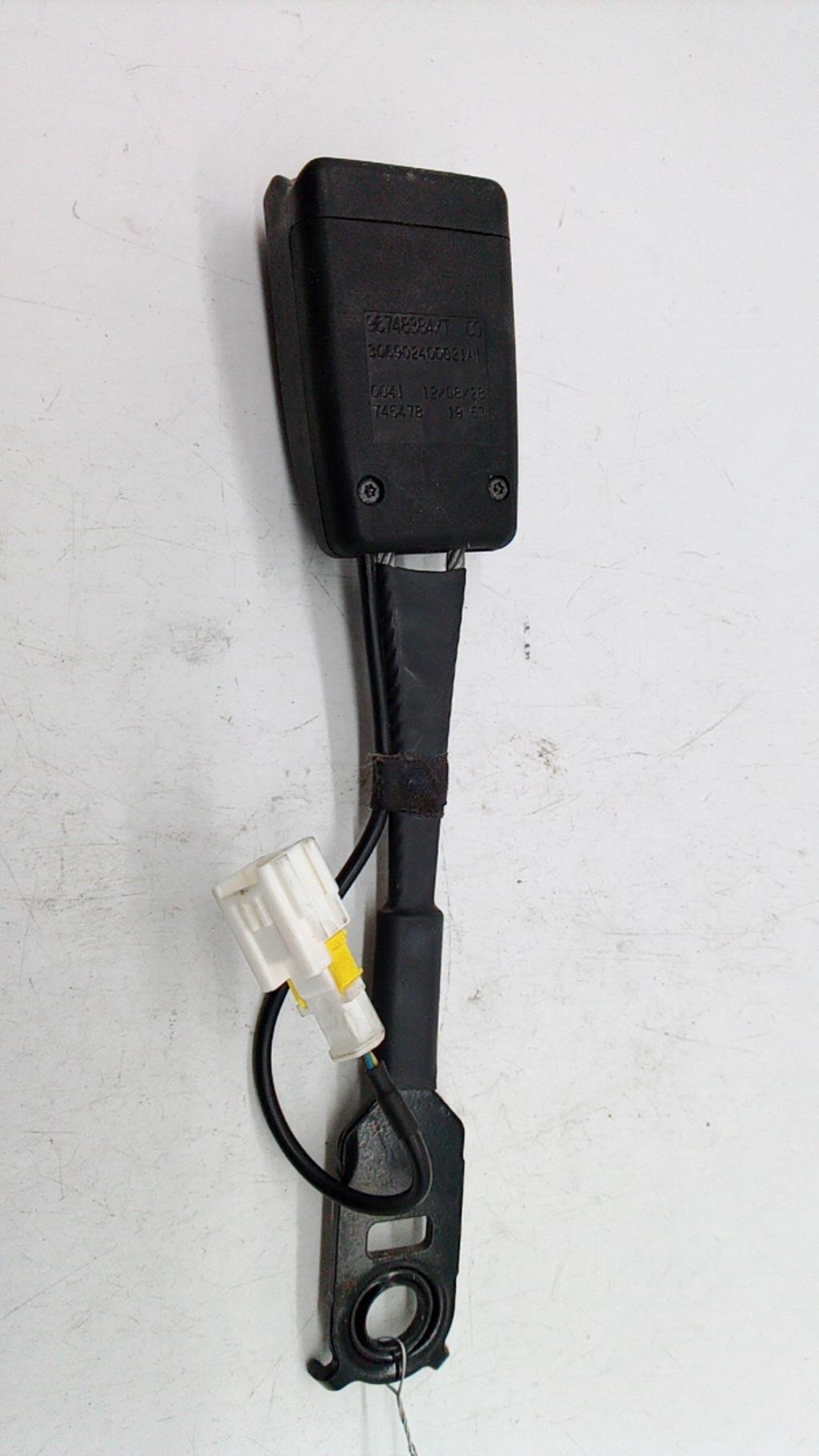 Aggancio cintura sicurezza anteriore sinistro CITROEN C4 2 PHASE 1 Diésel - 1