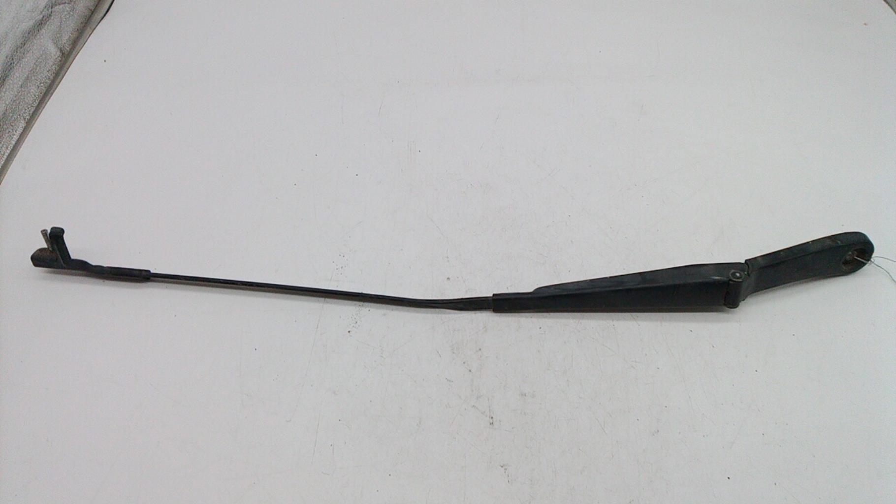 Braccio tergicristallo anteriore destro VOLKSWAGEN TRANSPORTER 5 PHASE 1 Diésel - 1