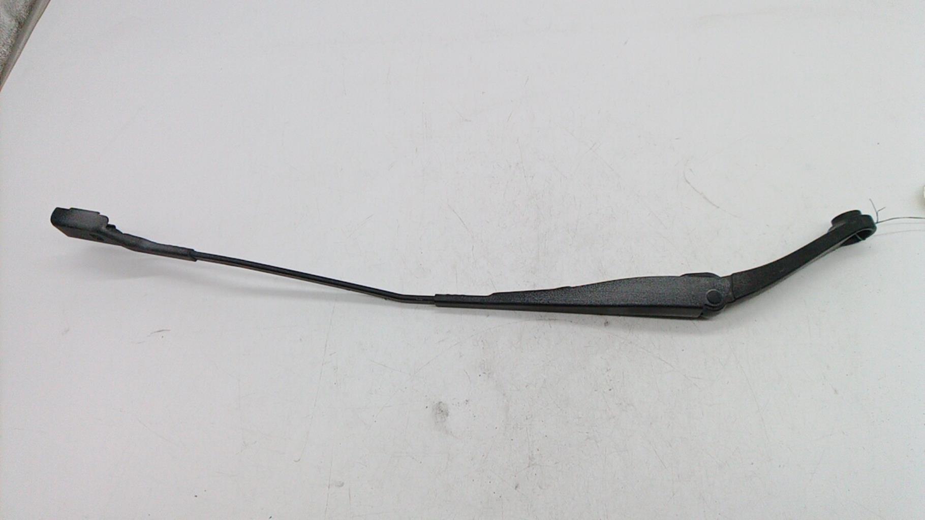 Braccio tergicristallo anteriore sinistro FIAT 500L PHASE 1 Diésel - 1