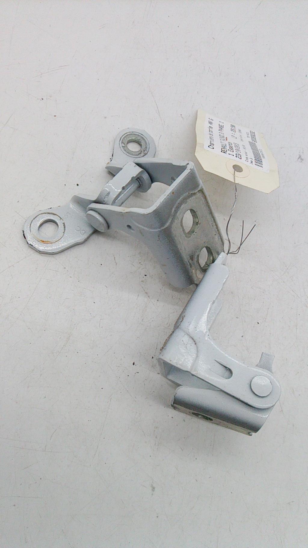 Cerniera portiera posteriore sinistra RENAULT TWINGO 3 PHASE 1 Gasolina - 1