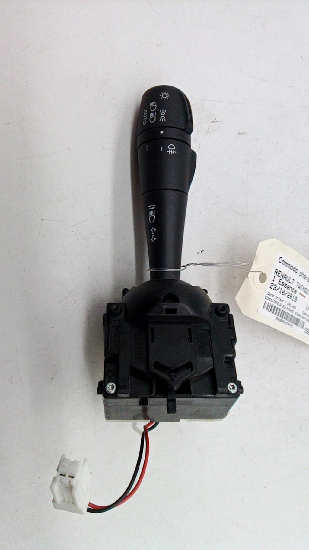 Commodo phare RENAULT TWINGO 3 PHASE 1 Essence - 1
