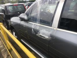 Porte avant gauche