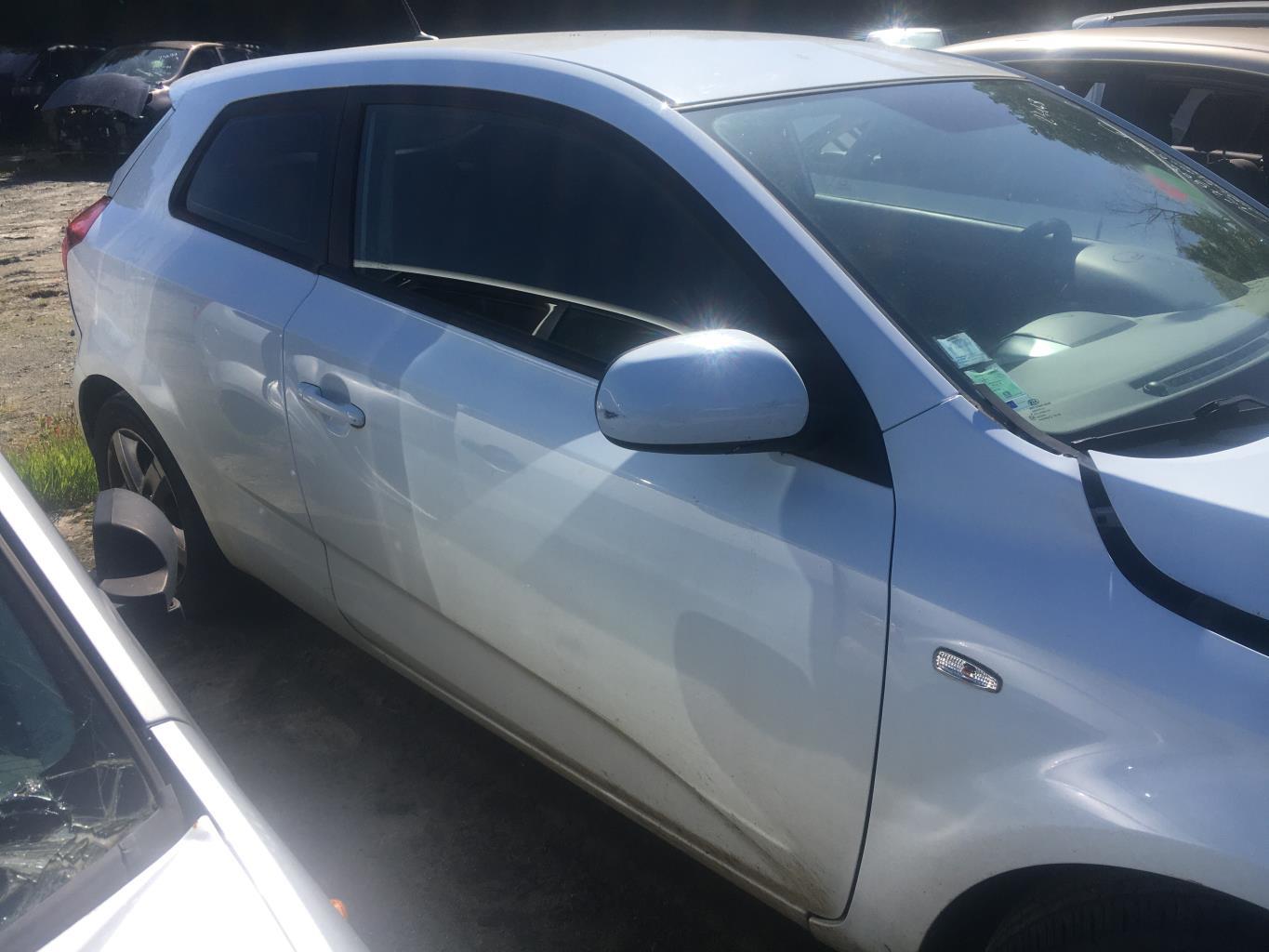 Porte avant droit KIA PRO-CEED 1 PHASE 1 Diesel - 1