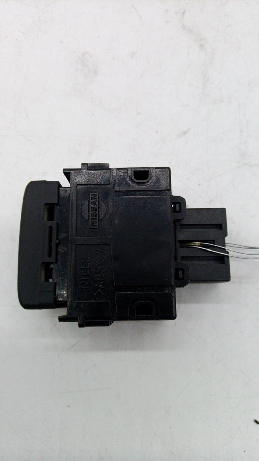 Pulsante/interruttore NISSAN QASHQAI 1 PHASE 1 Diésel - 1