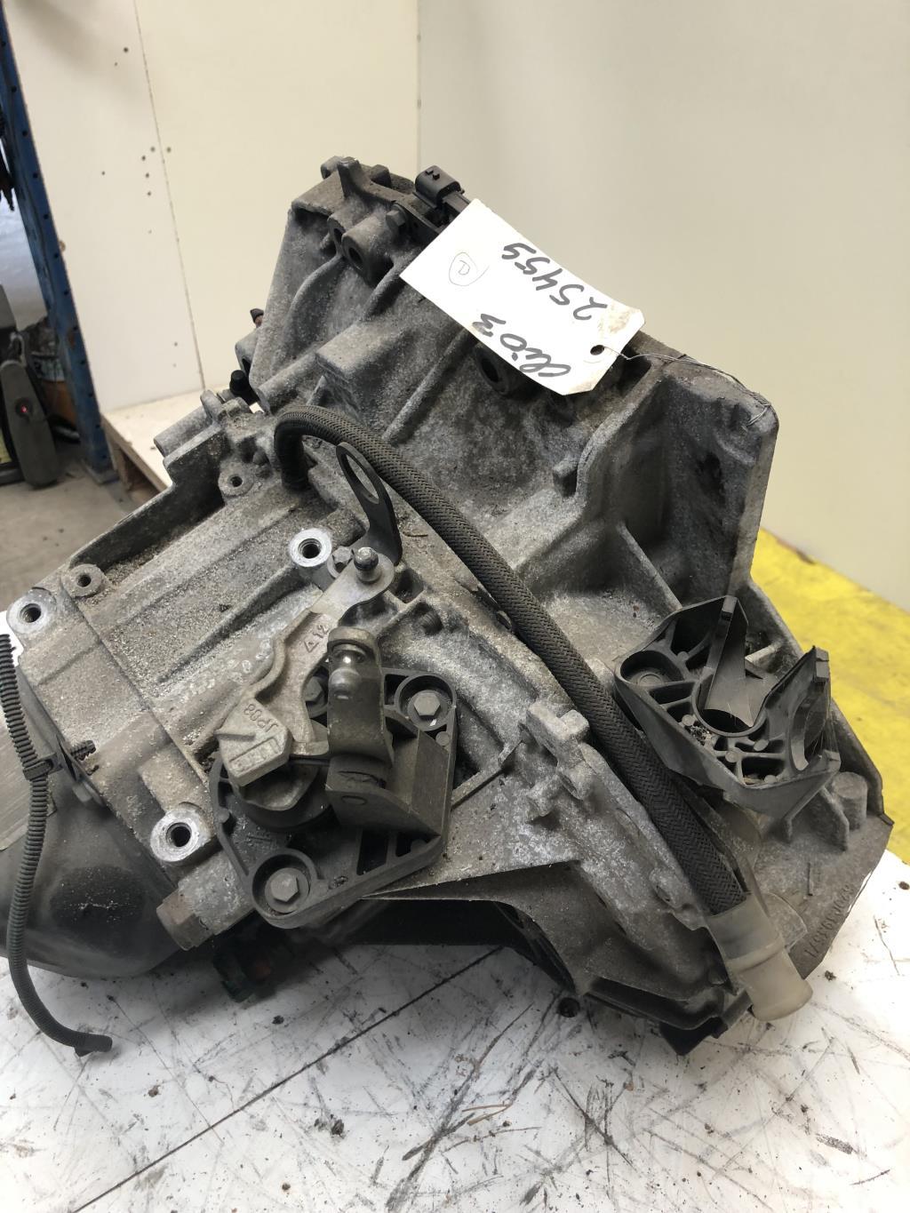 Boite de vitesses RENAULT CLIO 3 PHASE 2 Essence - 1