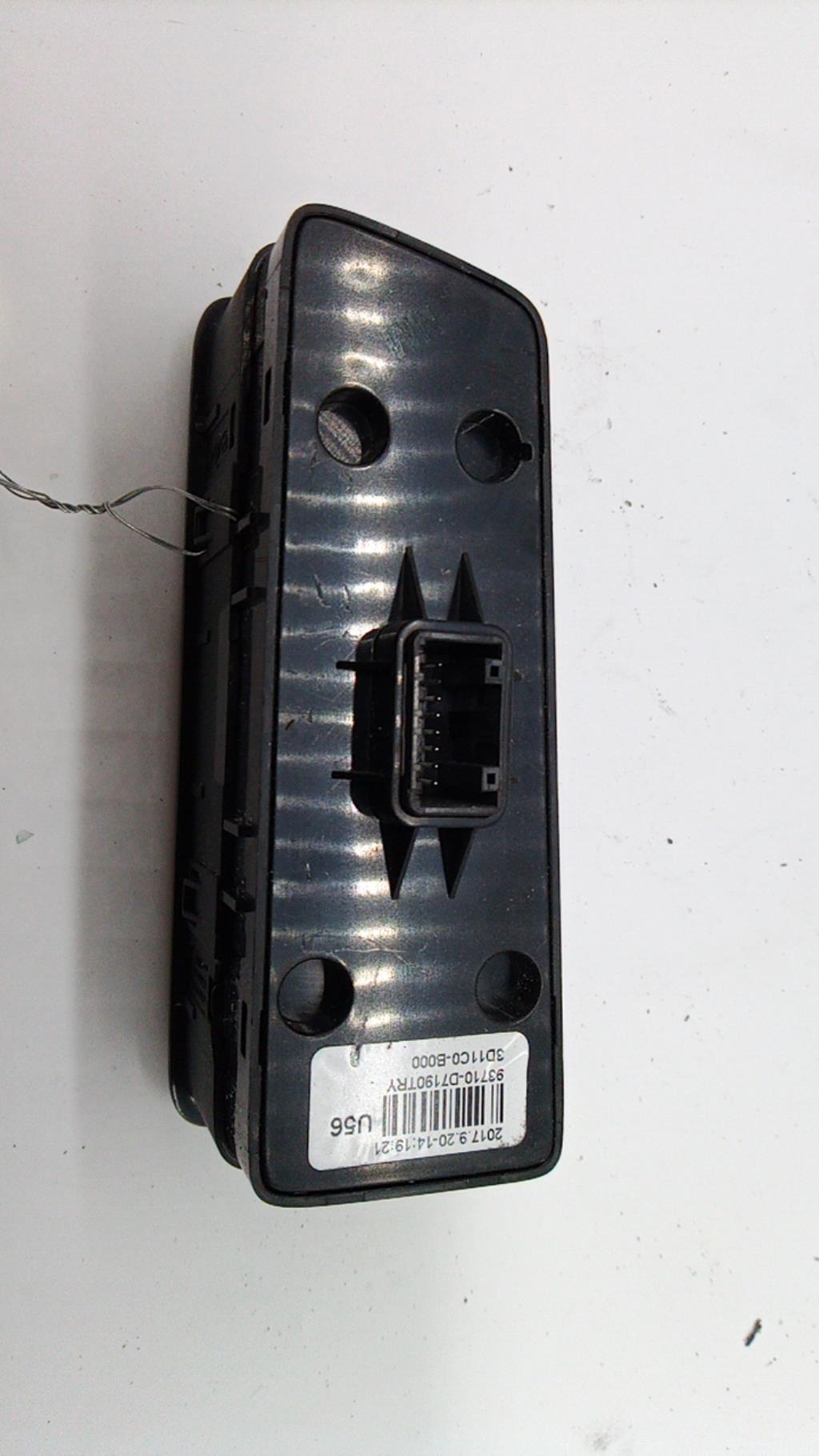 Commande de reglage hauteur de phare HYUNDAI TUCSON 2 PHASE 1 Diesel - 1