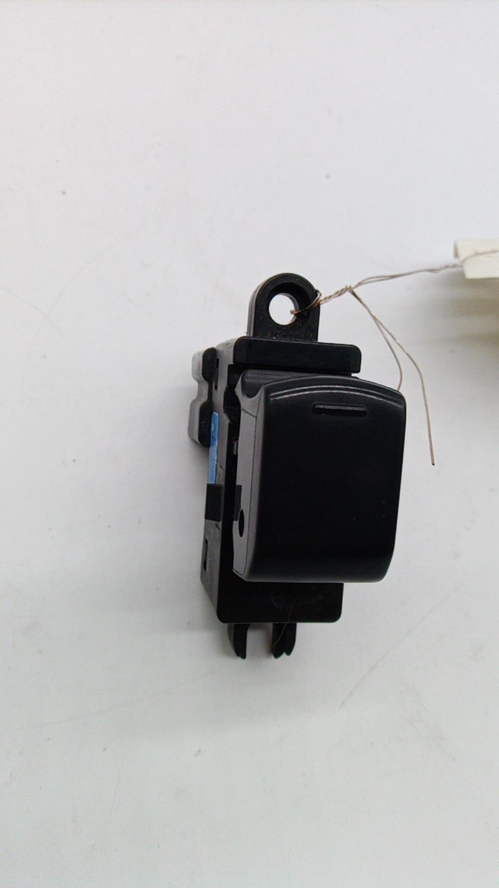 Interruttore lavacristalli posteriore sinistro NISSAN NOTE 1 PHASE 1 Diésel - 1