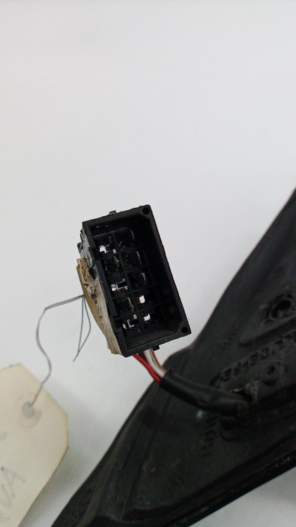 Retrovisor derecho AUDI A6 2 PHASE 1 Diésel - 1