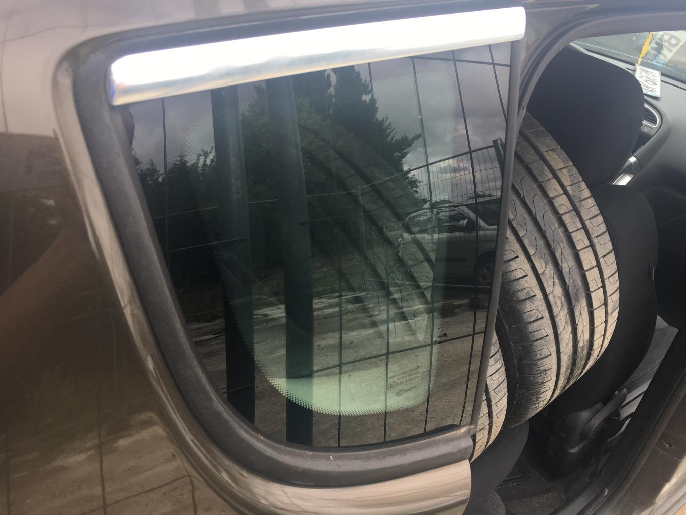 Vetro laterale fisso posteriore destro PEUGEOT 3008 1 PHASE 1 Gasolina - 1