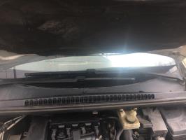 Bras essuie glace avant gauche