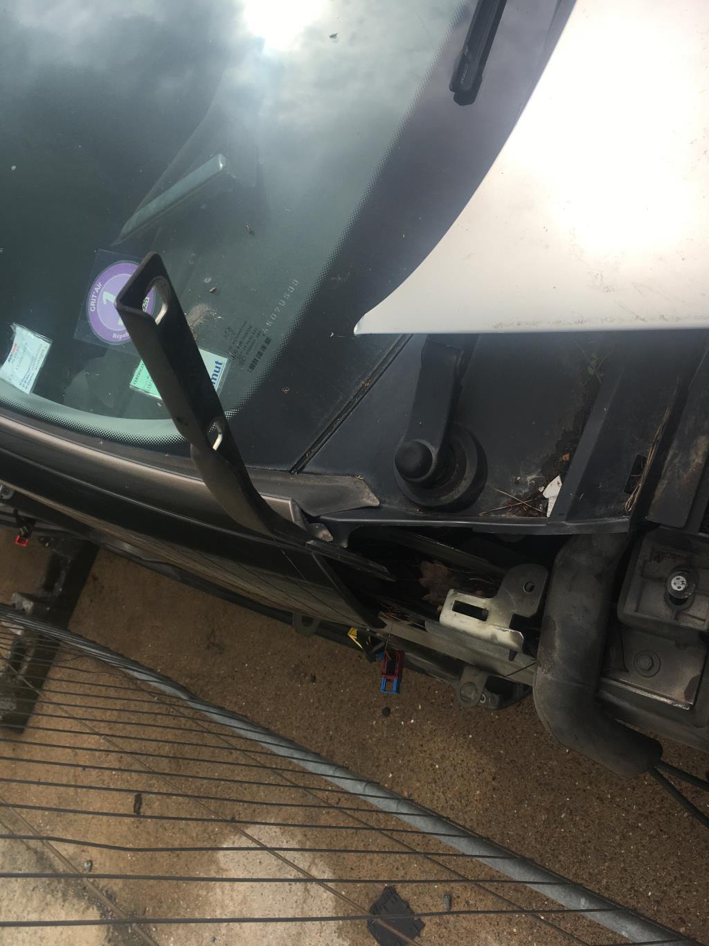 Cerniera portellone posteriore PEUGEOT 3008 1 PHASE 1 Gasolina - 1