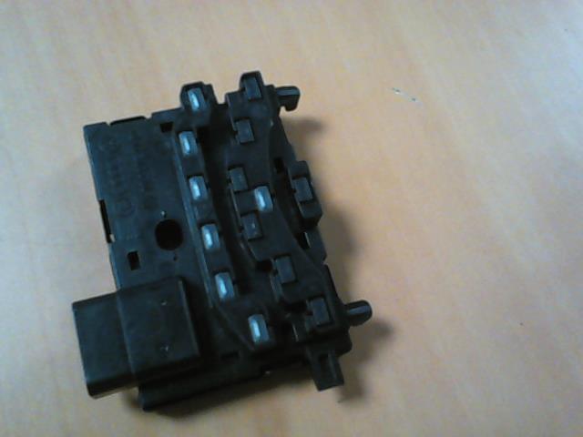 Sensor angolo sterzata VOLKSWAGEN GOLF 5 Gasolina - 1