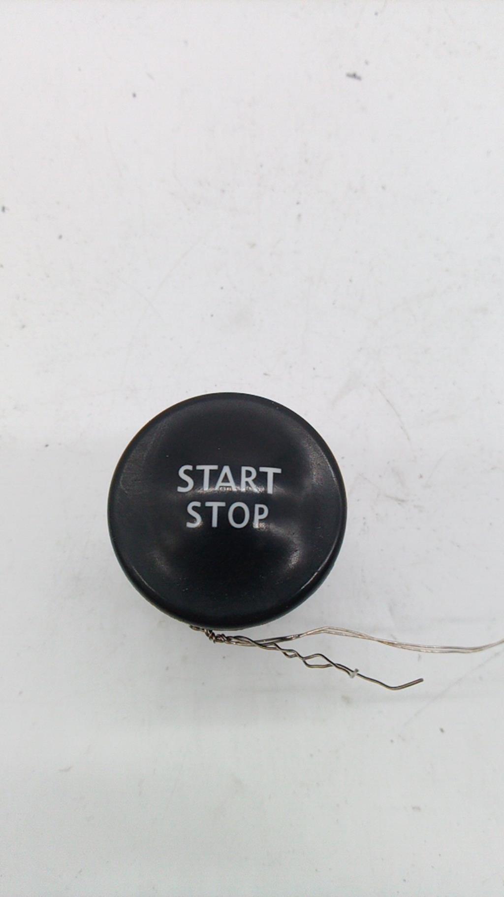 Bouton de demarrage RENAULT MEGANE 3 PHASE 1 COUPE Diesel - 1