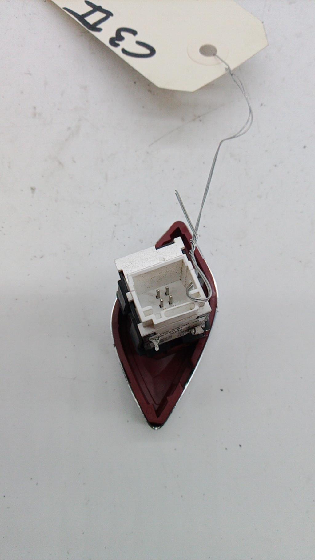 Bouton de warning CITROEN C3 2 PHASE 1 Diesel - 1