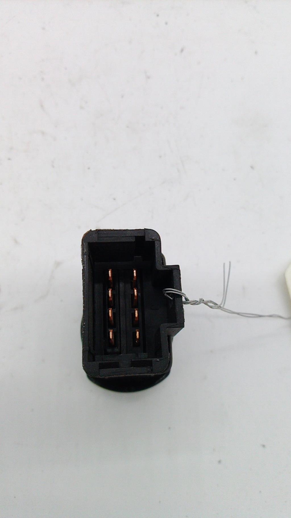 Bouton de warning DACIA SANDERO 1 Diesel - 1