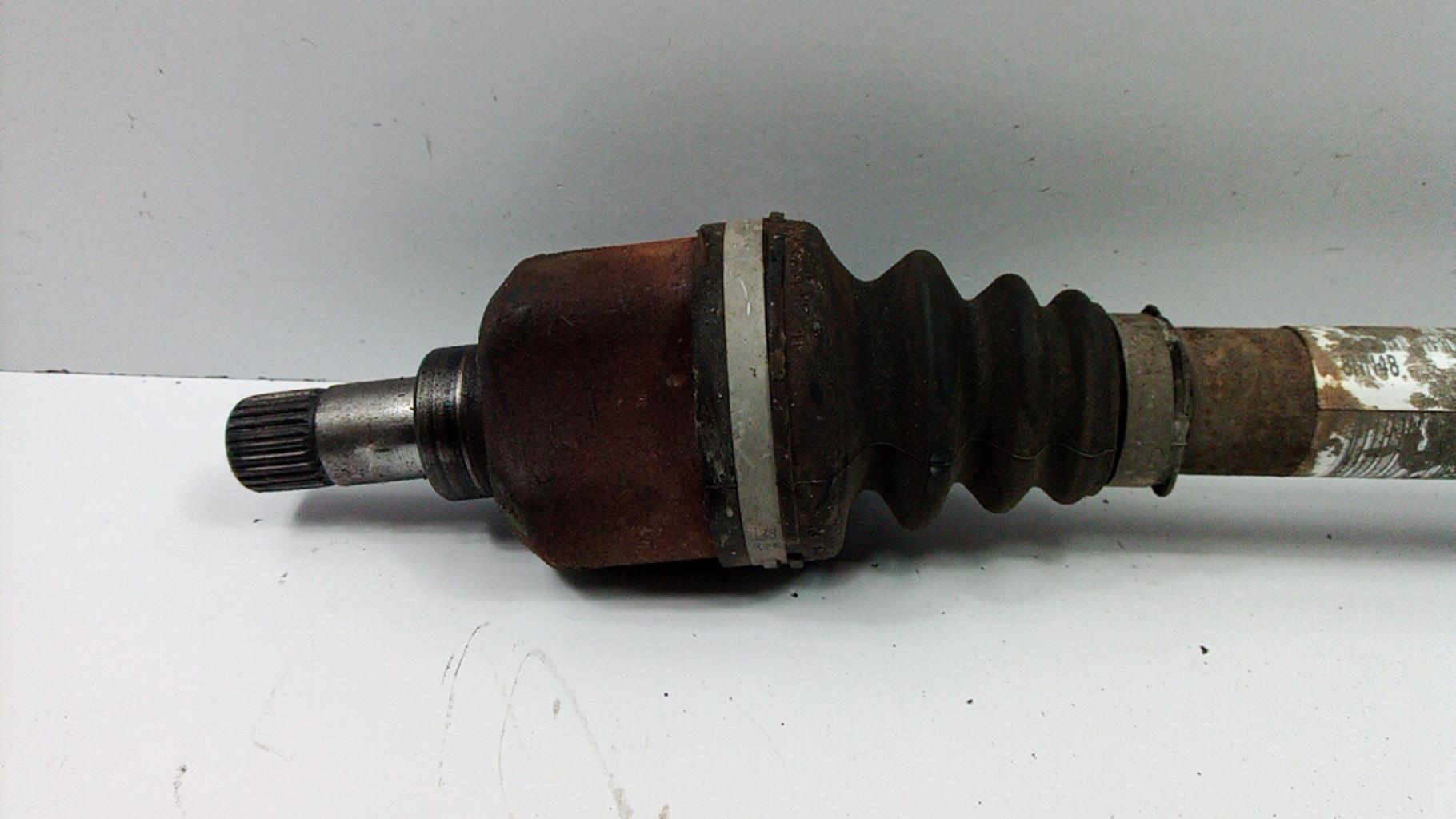 Giunto cardanico albero di trasmissione sinistro PEUGEOT 5008 1 PHASE 1 Diésel - 1