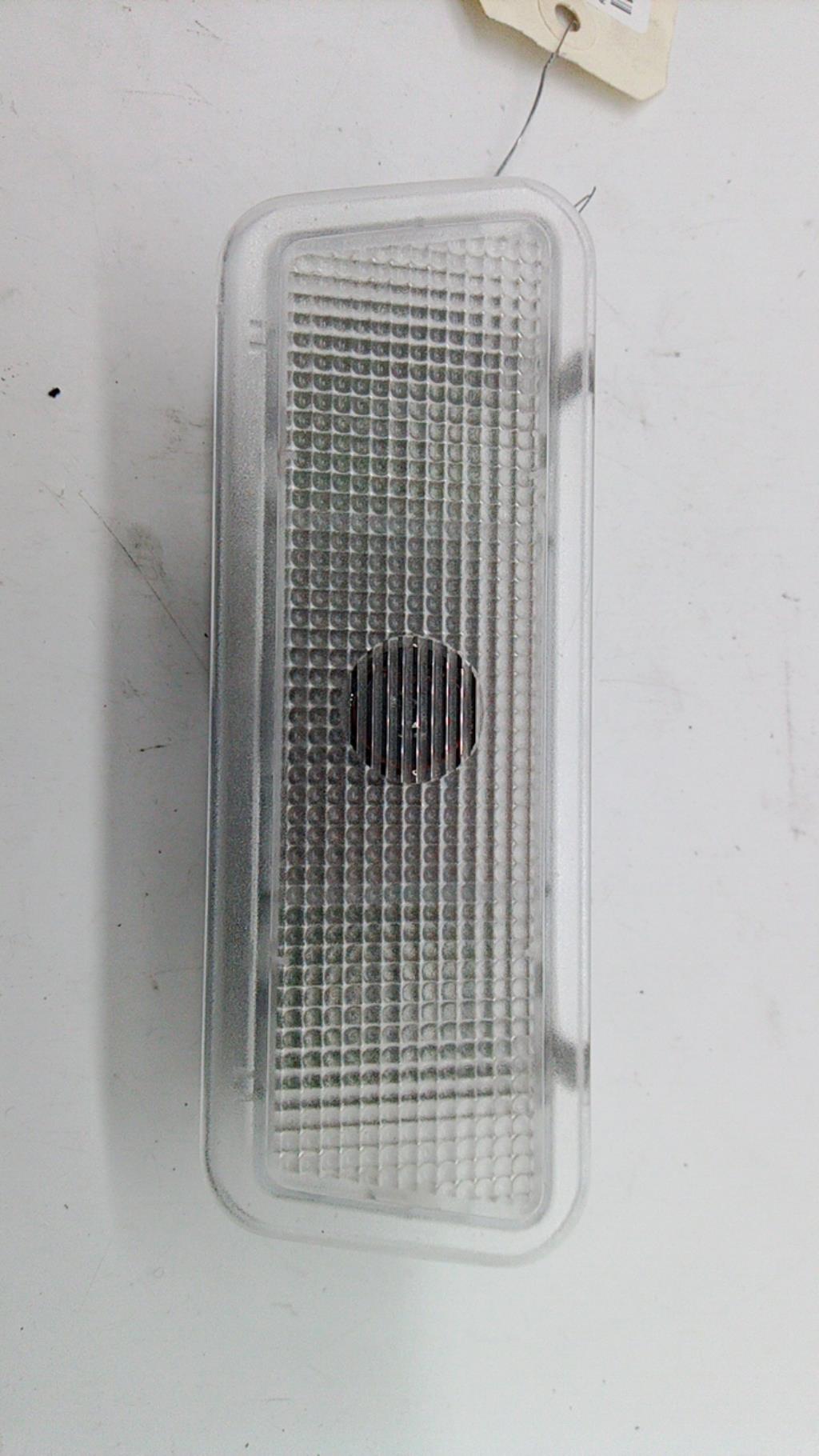 Eclairage de plafonnier SAAB 9.5 1 ESTATE PHASE 2 BREAK Diesel - 1