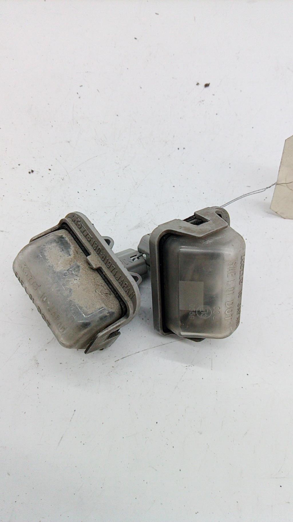 Eclairage de plaque MAZDA 6 1 PHASE 2 Diesel - 1