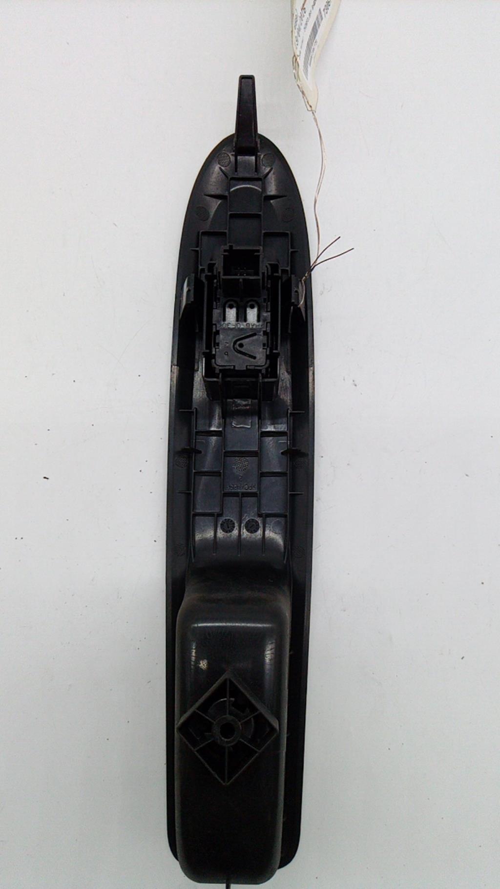 Interruttore lavacristalli anteriore destro CITROEN C4 2 PHASE 2 Diésel - 1