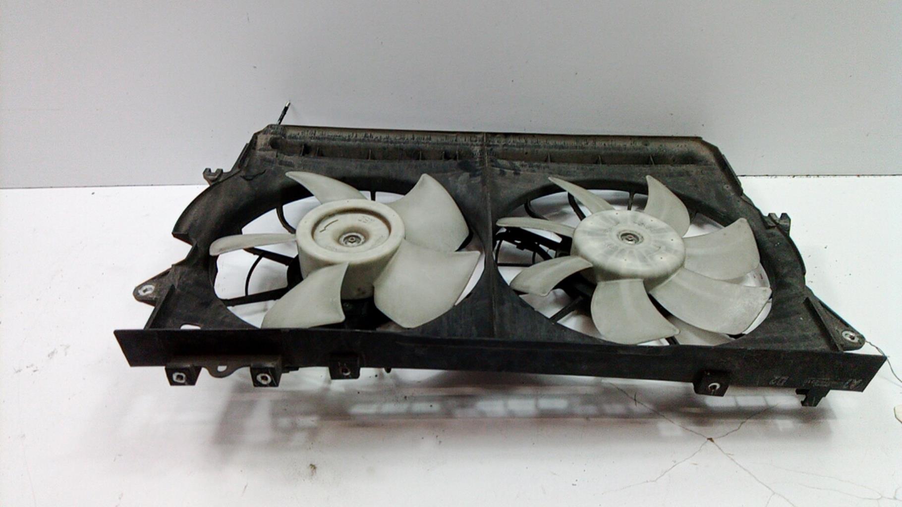 Motoventilatore radiatore TOYOTA COROLLA VERSO 2 PHASE 1 Diésel - 1