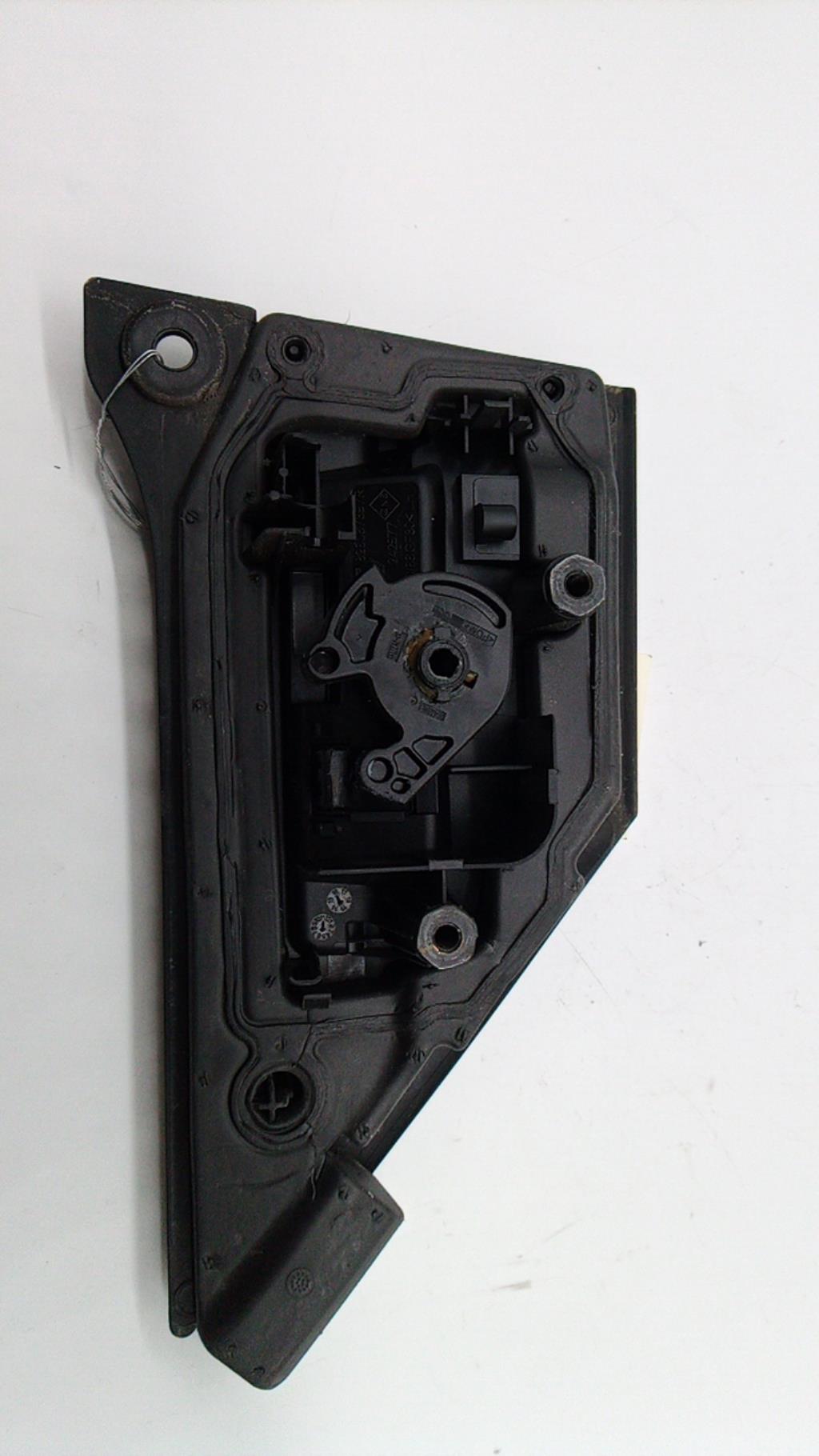 Maniglia portiera posteriore sinistra RENAULT TWINGO 3 PHASE 1 Gasolina - 1