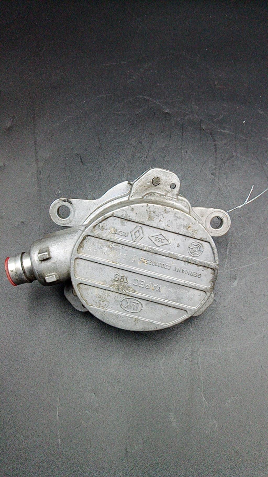 Pompe à vide RENAULT ESPACE 3 Diesel - 1