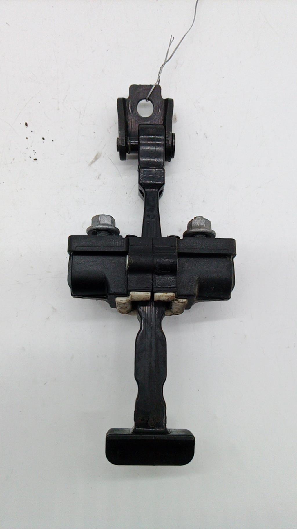 Tirante portiera anteriore destro RENAULT CLIO 4 PHASE 2 Diésel - 1