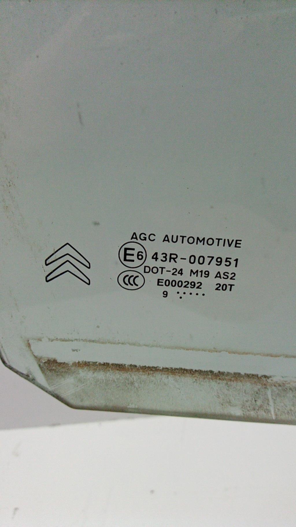 Vetro anteriore destro CITROEN C3 2 PHASE 1 Diésel - 1