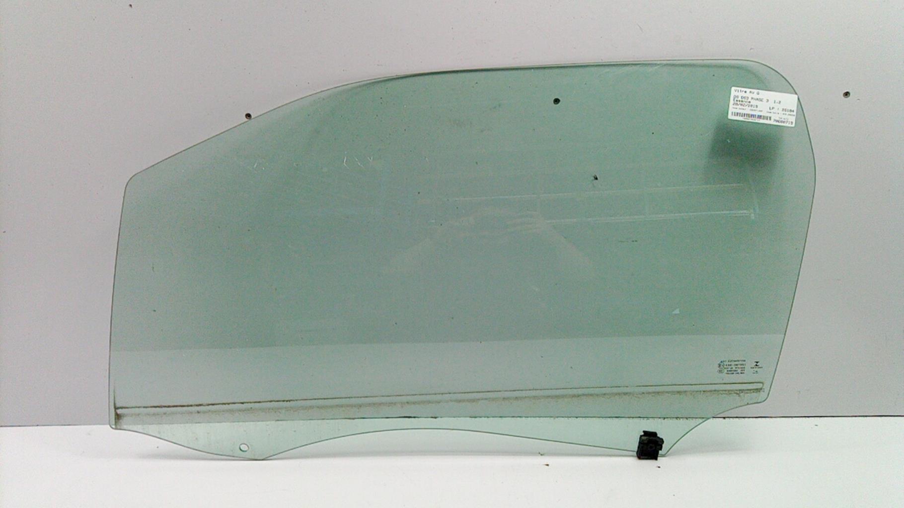 Vitre avant gauche CITROEN DS3 PHASE 1 Essence - 1