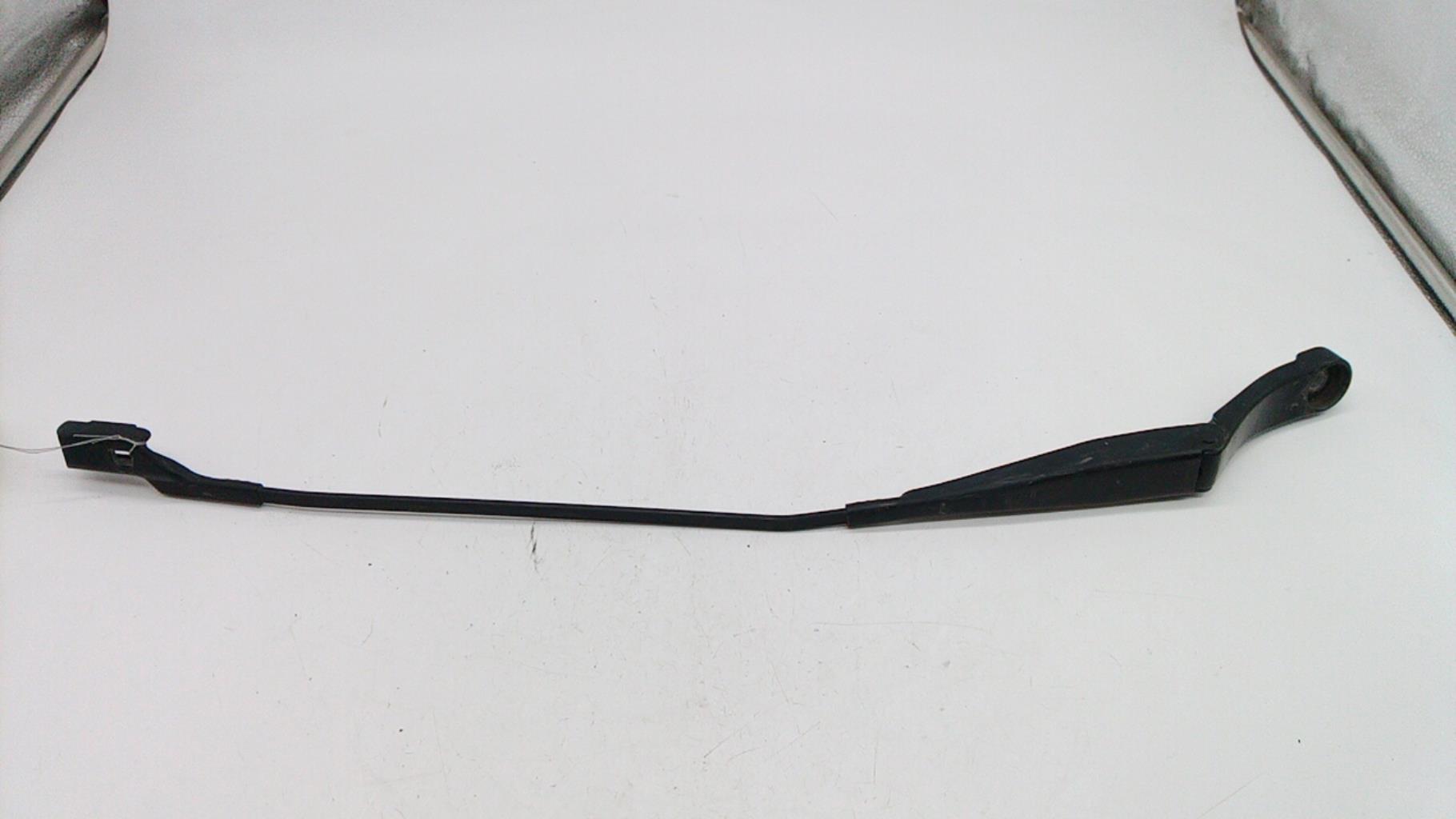 Braccio tergicristallo anteriore destro PEUGEOT 308 2 PHASE 1 Diésel - 1