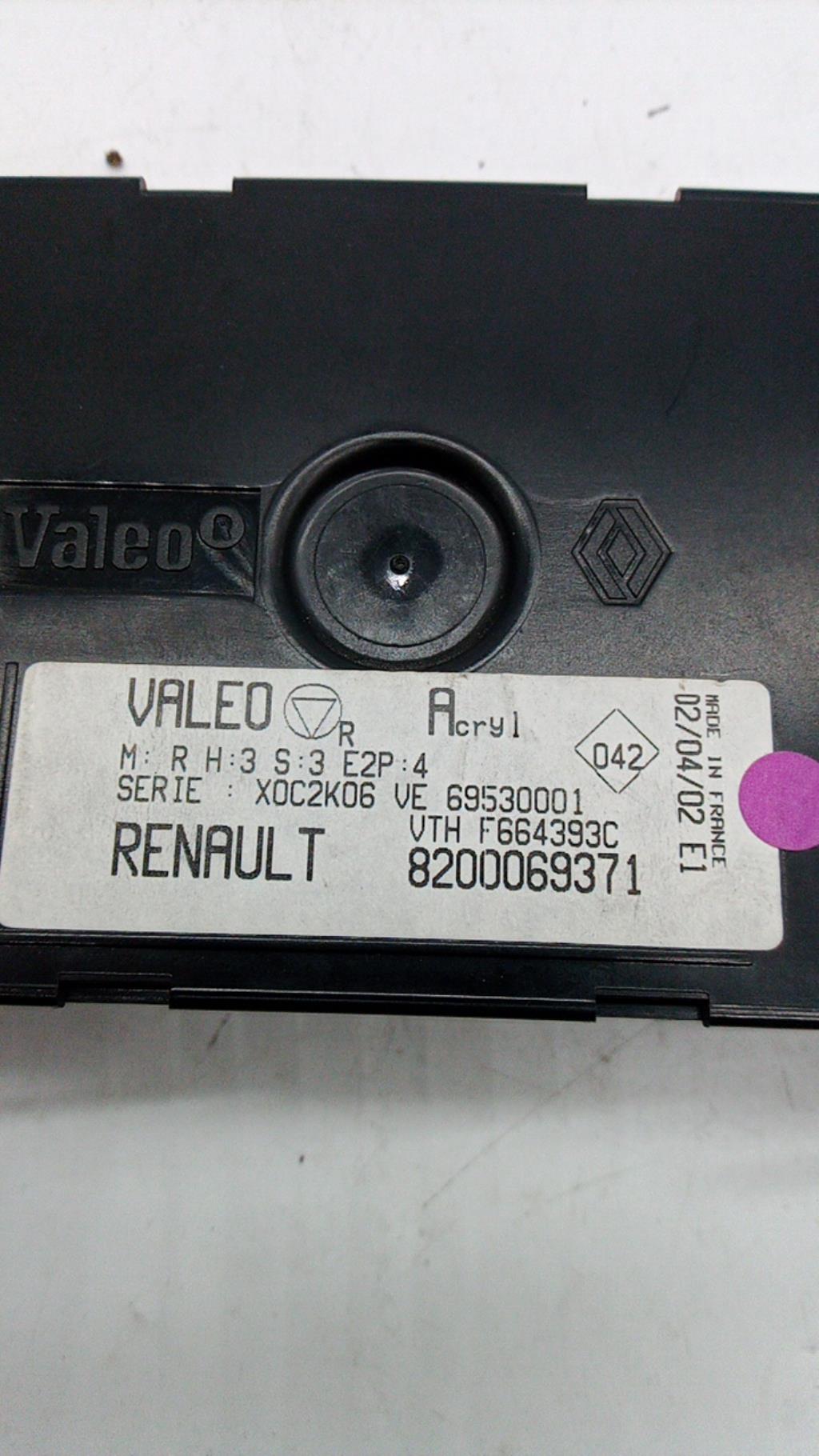 Commande chauffage RENAULT CLIO 2 PHASE 2 Diesel - 1