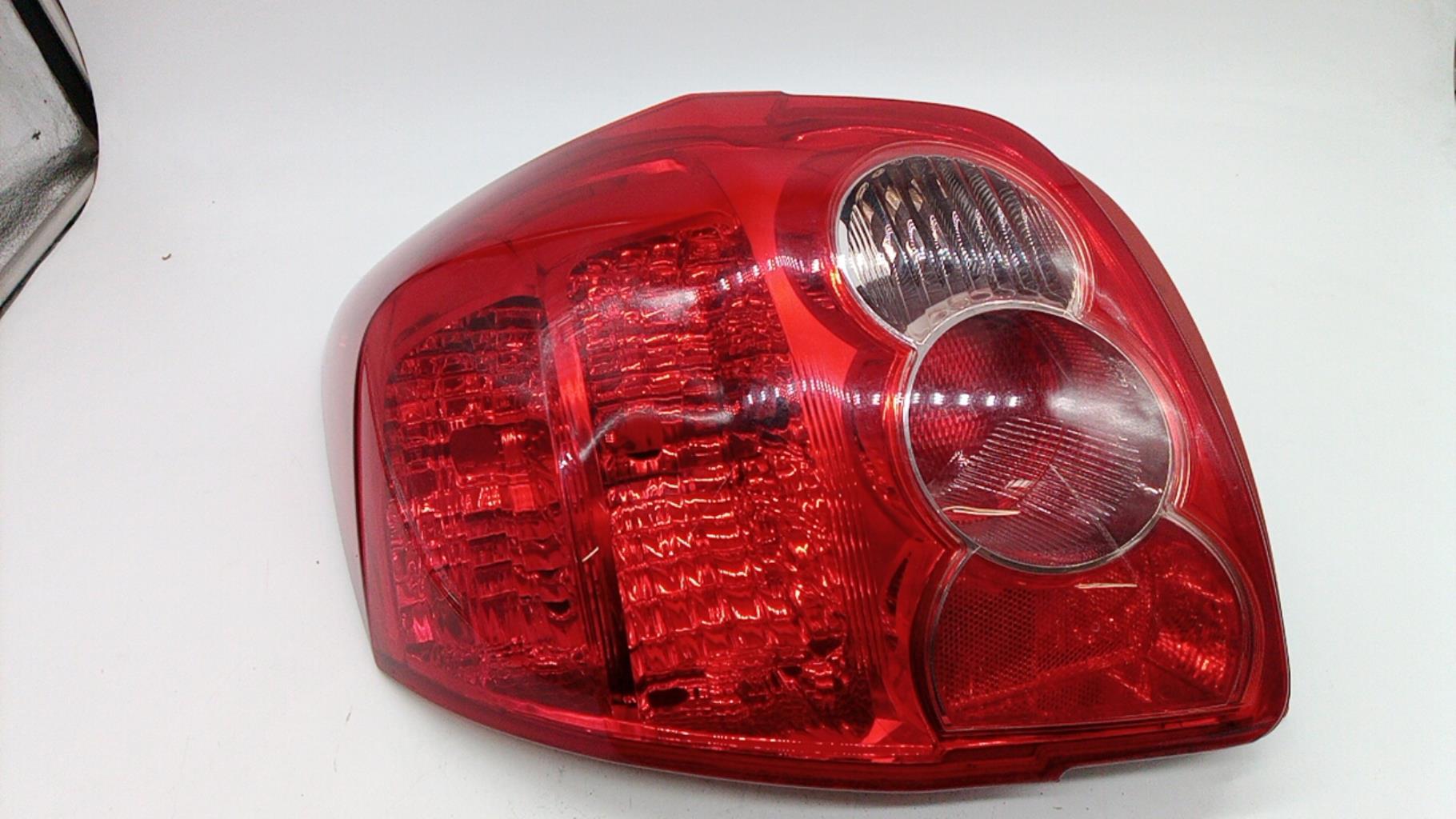 Fanale posteriore principale sinistro (luci) TOYOTA AURIS 1 PHASE 1 Diésel - 1