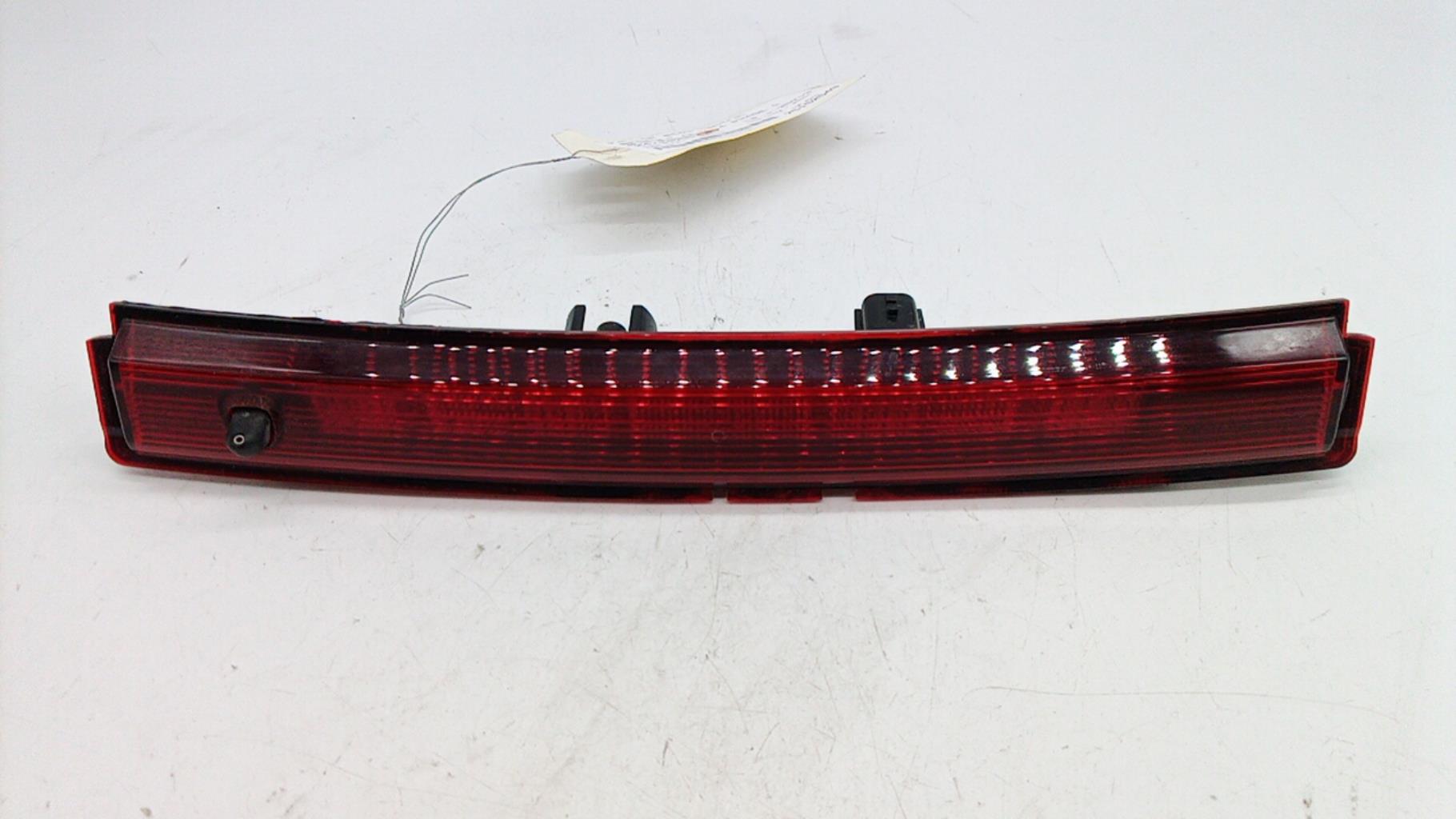 Feu arriere stop central RENAULT CLIO 4 PHASE 1 Essence - 1