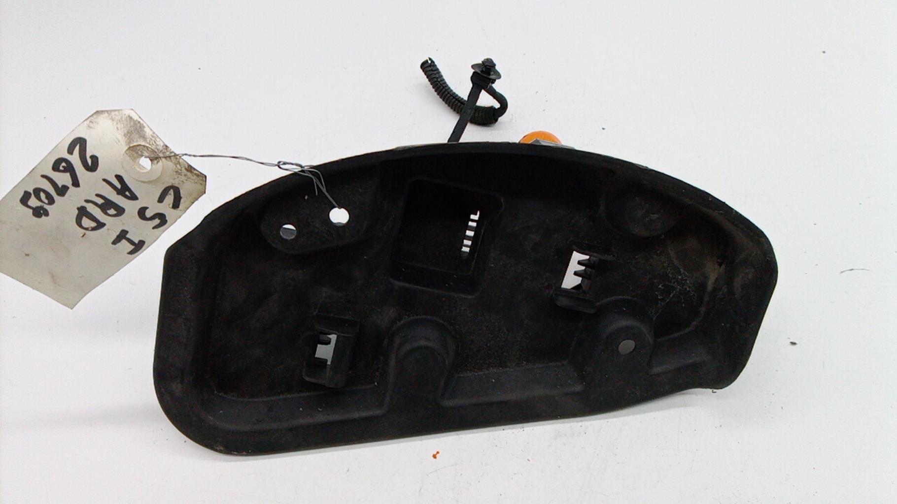 Base portalampade fanale posteriore destro CITROEN C5 1 PHASE 1 Diésel - 1