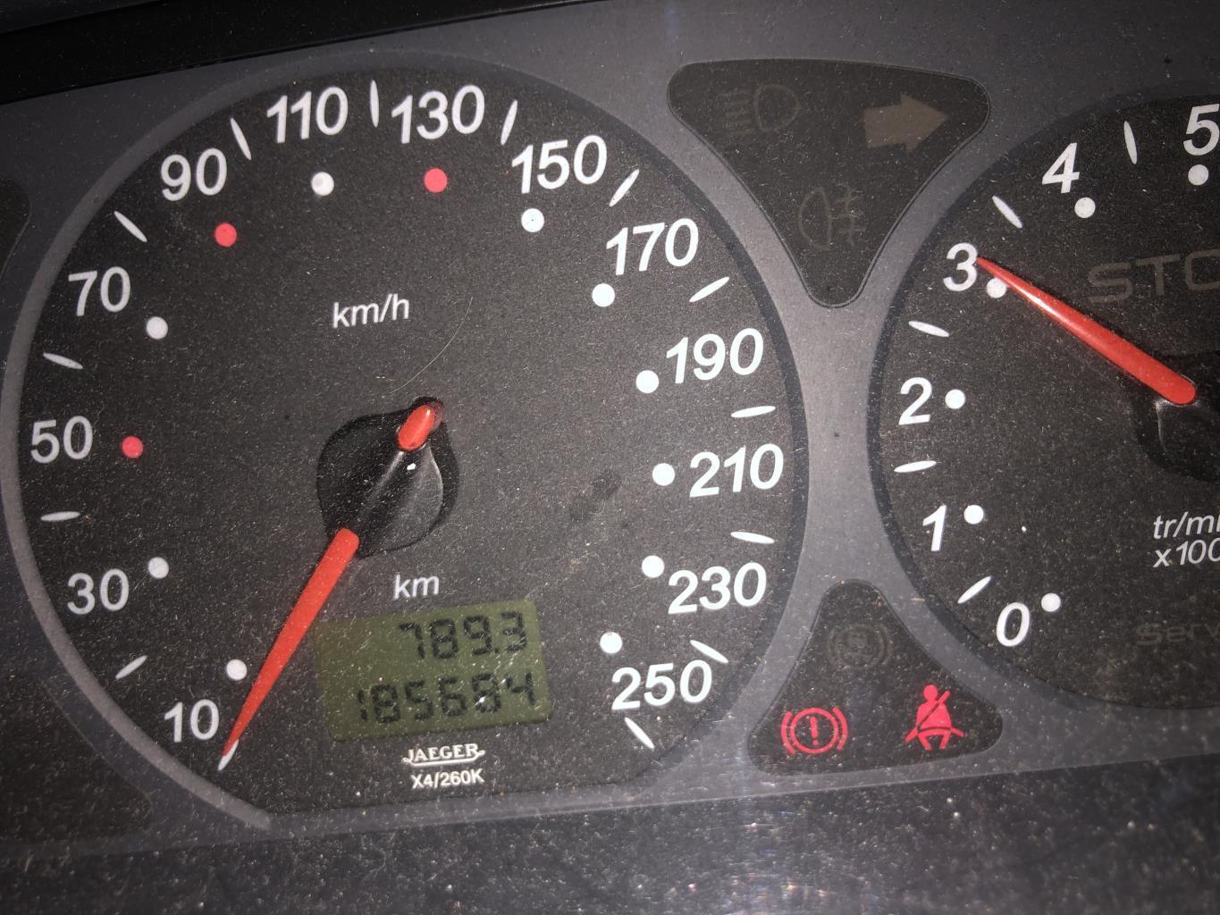 Boite de vitesses CITROEN C5 1 PHASE 1 Diesel - 1
